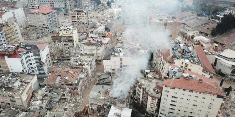 ‘101 milyon tonluk enkaz oluşacak’