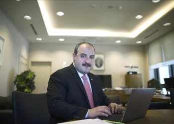 Bakan Varank’tan sanayi üretimi değerlendirmesi