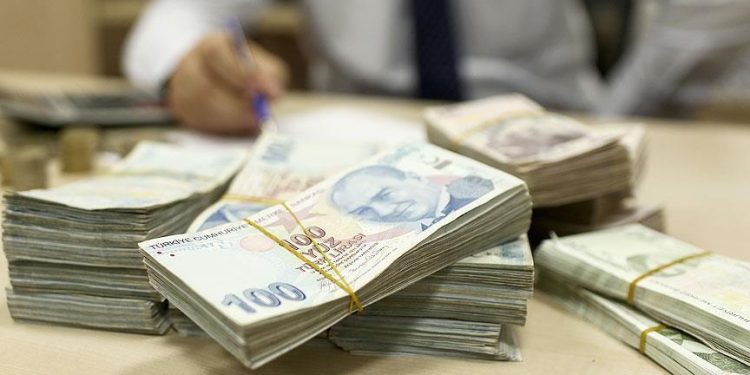Bankacılık sektörünün toplam kredi hacmi arttı