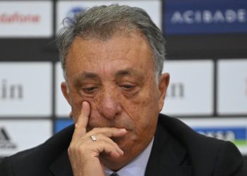 Beşiktaş’tan TFF, Galatasaray ve Fenerbahçe’ye sert mesajlar: ‘Türk futboluna zarar veriyorsunuz’