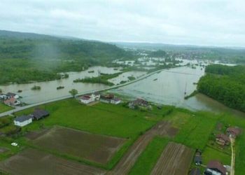 Bosna Hersek’teki sel hayatı olumsuz etkiledi