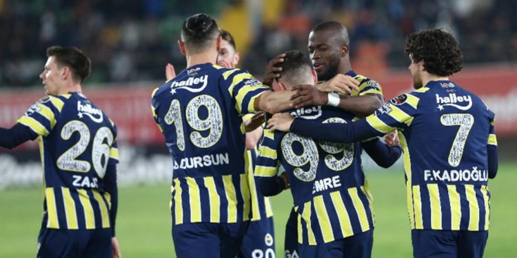 Fenerbahçe’de 2 fire daha! Sakat sayısı 5’e çıktı