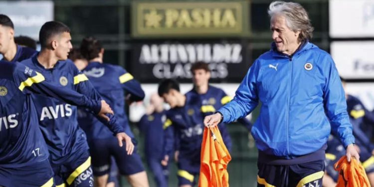 Fenerbahçe’den Zenit maçı öncesi 11 oyuncu takviyesi