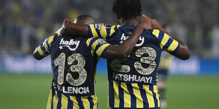 Fenerbahçe’nin forvetleri, Galatasaray ve Beşiktaş’tan fazla gol attı!