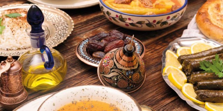 Her keseye göre iftar var… Fiyatlar 160 ila 3.500 TL arasında değişiyor