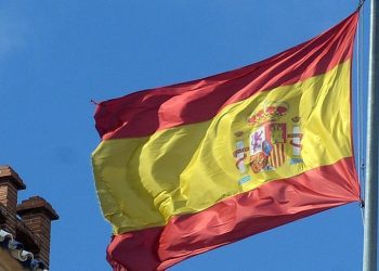 İspanya’da çalışma saatlerinde kart basma sistemi zorunluluğu