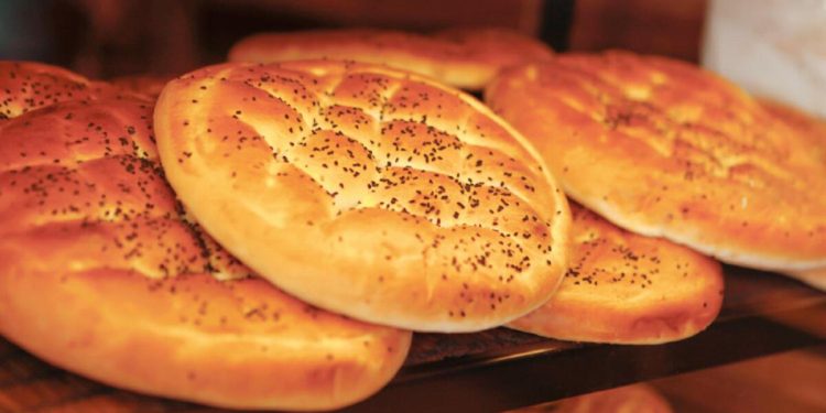 Ramazan pidesinin fiyatı belli oldu: 10 TL