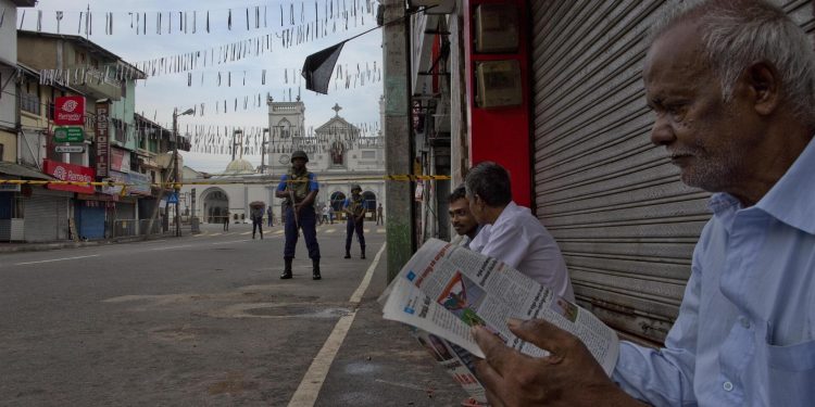 Sri Lanka terör saldırılarında ölenlerin sayısını 359’dan 253’e düşürdü