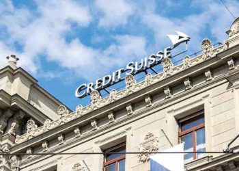 UBS, Credit Suisse’i satın aldı
