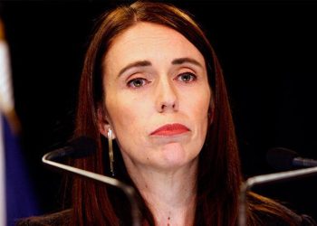 Yeni Zelanda Başbakanı Jacinda Ardern ejderha rüşvetini reddetti