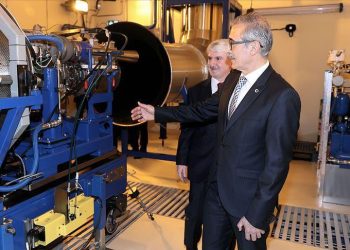 ‘Yerli Kara Şahin’ helikopterinin motoru teslim edildi