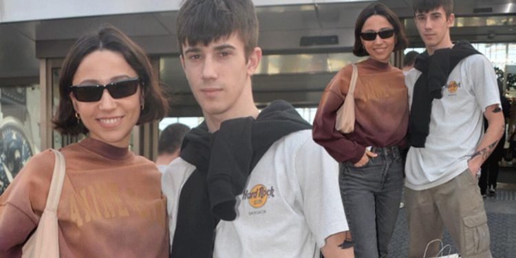 Yurtdışından geldi… İşte benim kardeşim!