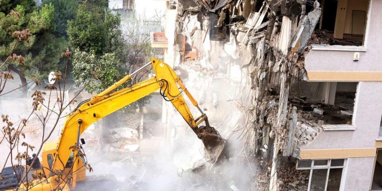 ‘Kaynaklarımızın kullanım önceliği deprem olmalı’