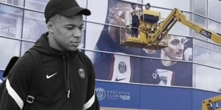 PSG, Mbappe’nin posterini stattan söktü! Krizde Real Madrid ve sadakat bonusu detayı…