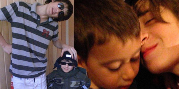 Ünlü oyuncu kardeşiyle fotoğrafını paylaştı… Şimdi 20 yaşında!