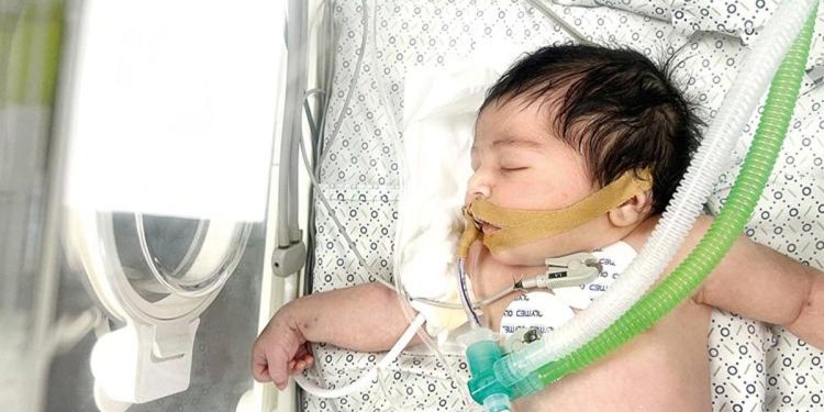 Mekke bebek hayata tutundu… Saldırıda ölen annesinin karnından çıkarıldı